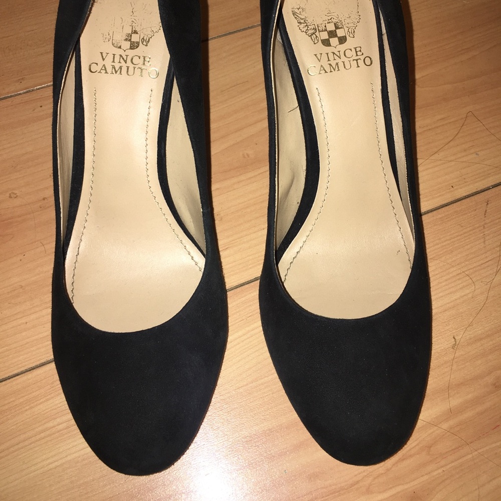 Vince camuto heels - Picture 2 of 2